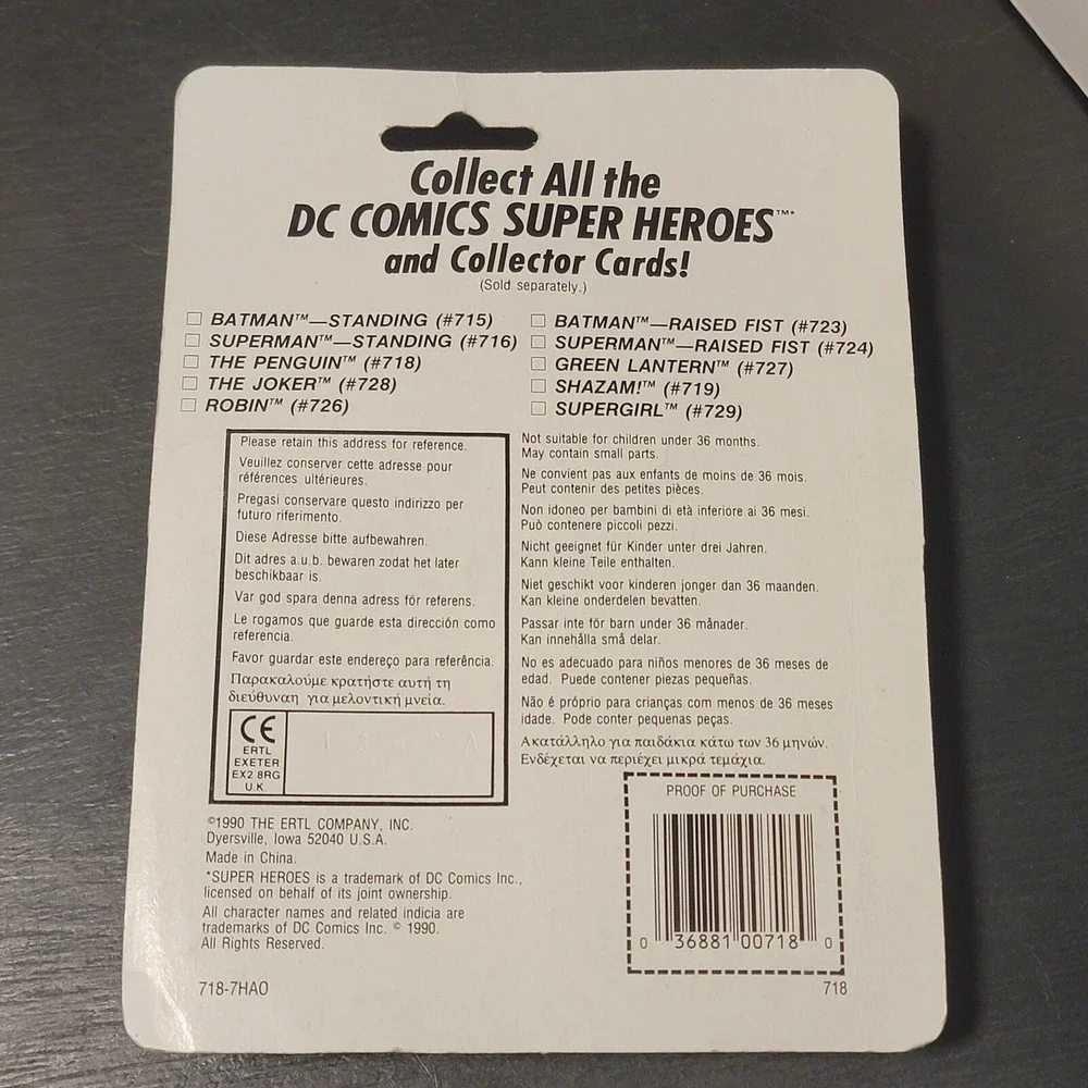 Ertl DC‎ Comics The Joker The Batman Deadstock Die-cast Metal Action Figure